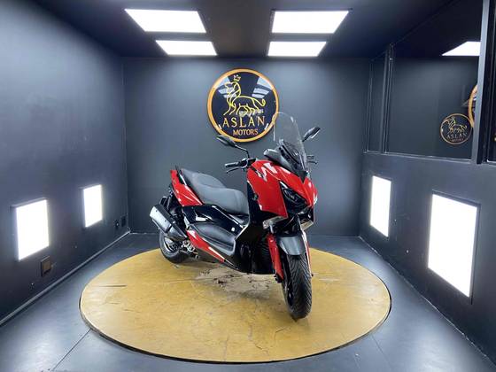 YAMAHA XMAX ABS YAMAHA XMAX ABS